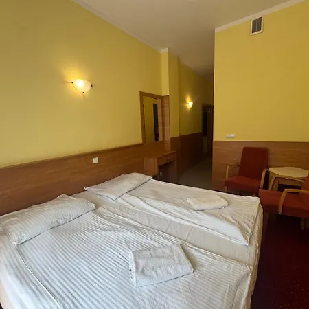 Okulski Grand Rozewie Pokoje I Apartamenty Jastrzebia Gora Exterior photo